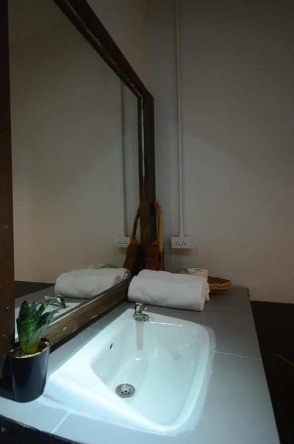 Suandok History House Aparthotel Chiang Mai Buitenkant foto